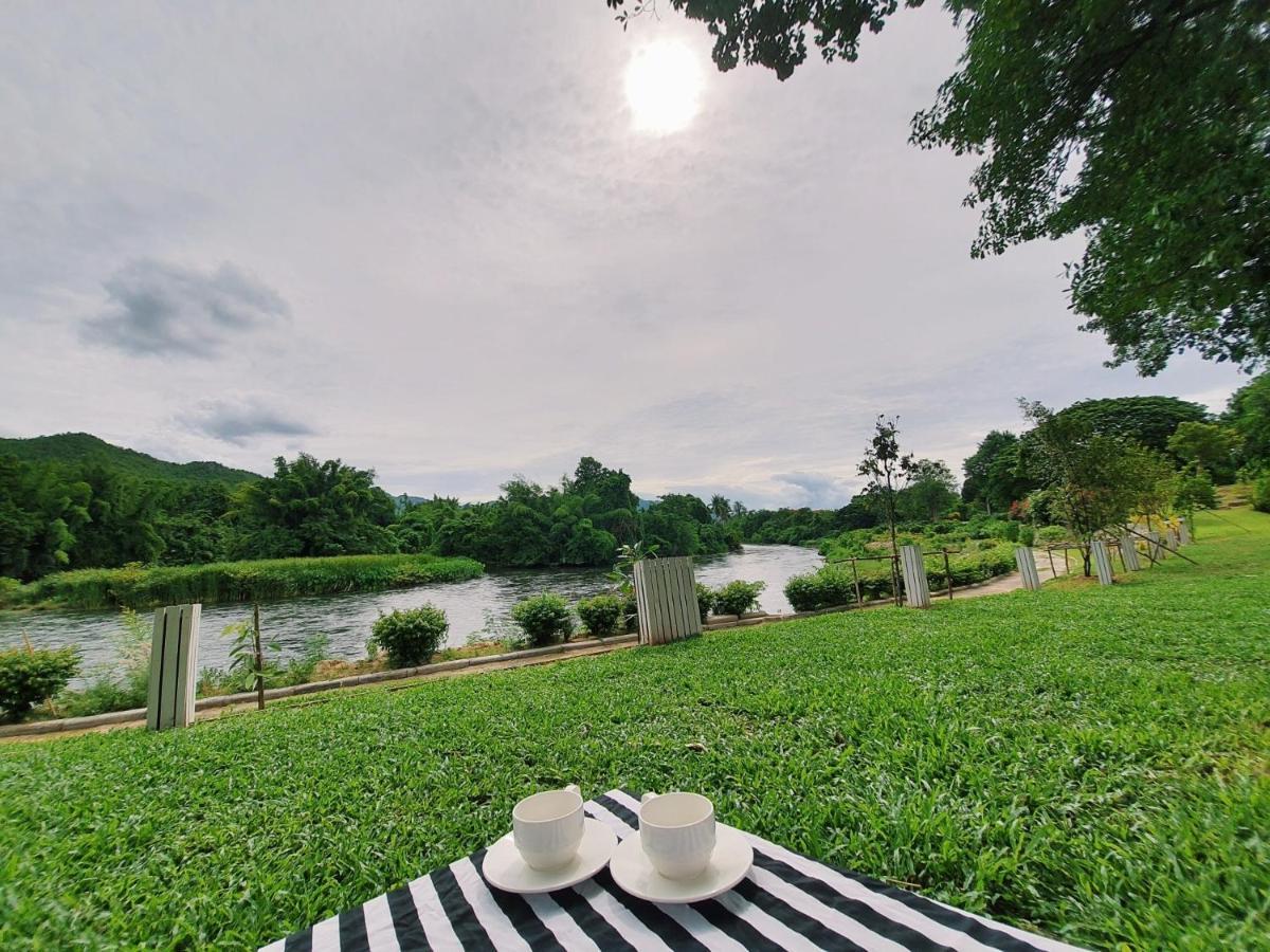 Aekpailin River Kwai Resort Канчанабури Экстерьер фото
