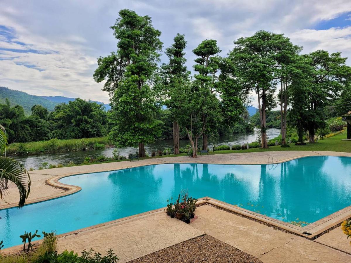 Aekpailin River Kwai Resort Канчанабури Экстерьер фото