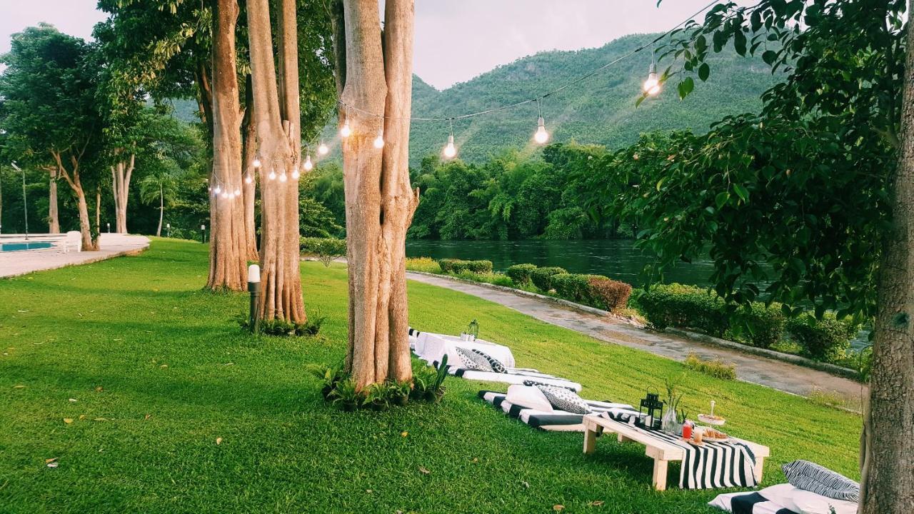 Aekpailin River Kwai Resort Канчанабури Экстерьер фото