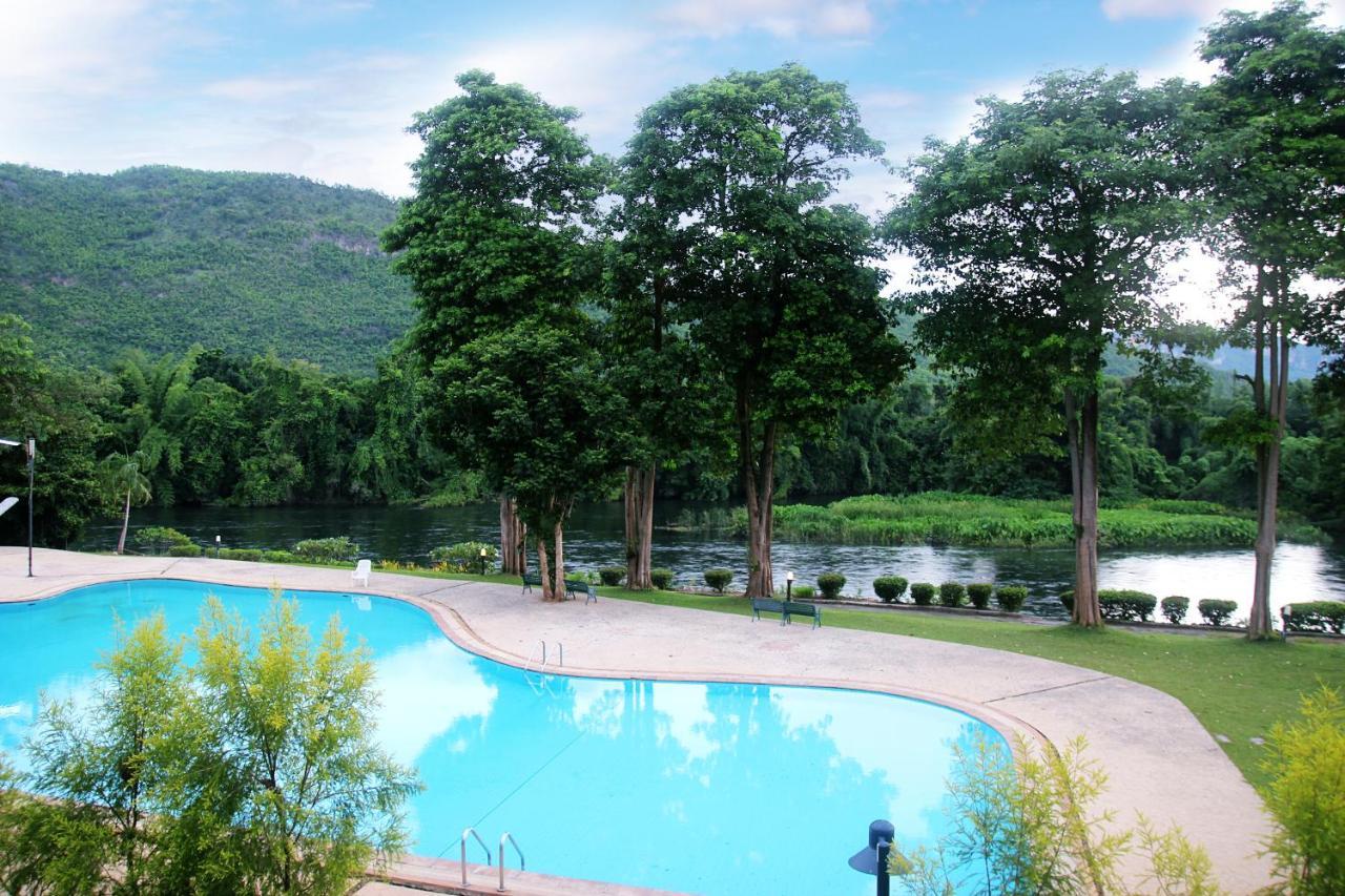 Aekpailin River Kwai Resort Канчанабури Экстерьер фото